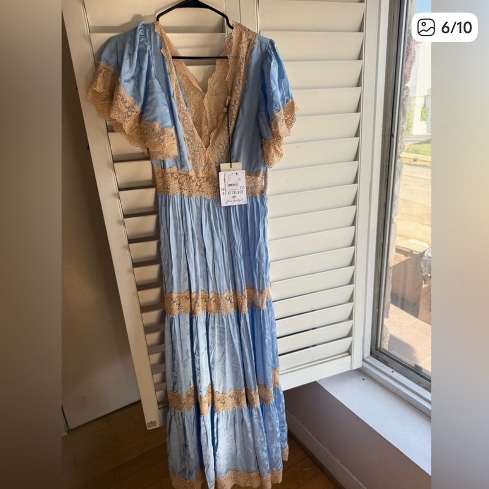 Light Blue Lace-Trim Midi Dress - Picture 5 of 5